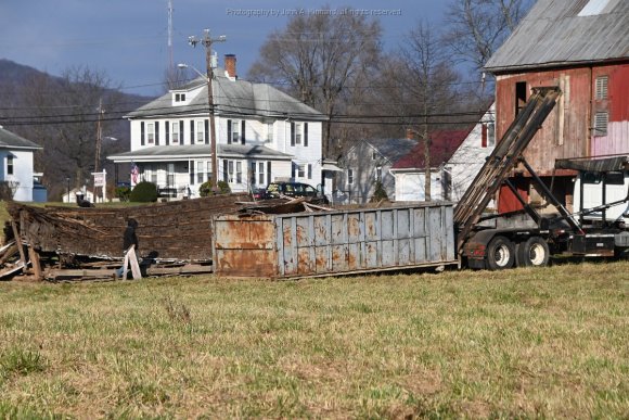 2021-12-22-Zentz Farm Demo_JAK_7365