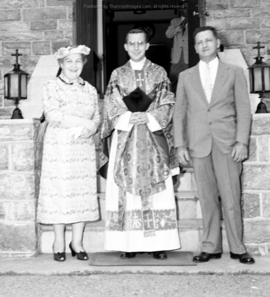 Father James Hobbs 1957-05-26 ELeeB 018B