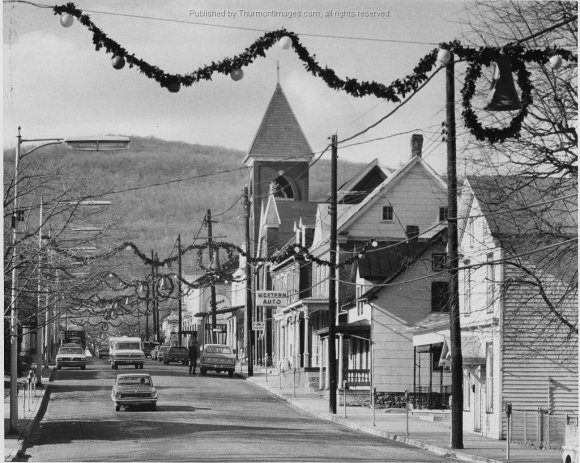 East Main Street Christmas Lights 1970 001A JAK