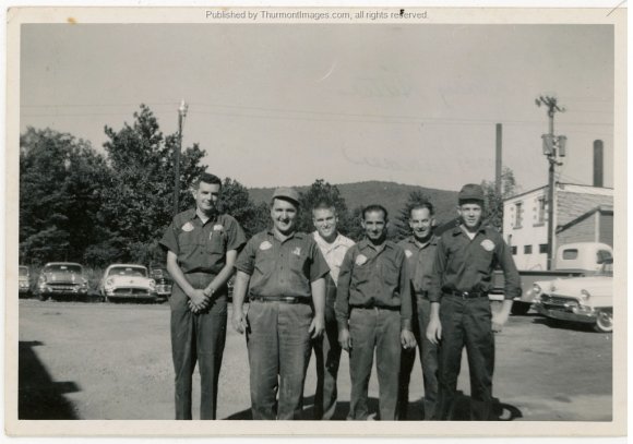 Redding_Chevrolet_Mechanics_1961_001A_LinLew