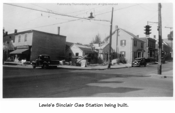 Sinclair Gas Station 001